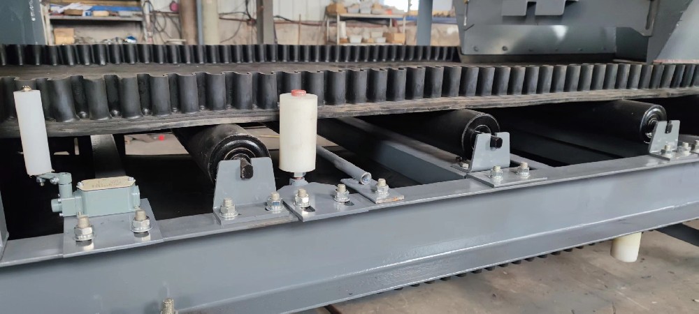 帶式給料機(jī)減速機(jī)振動的原因分析及解決方法