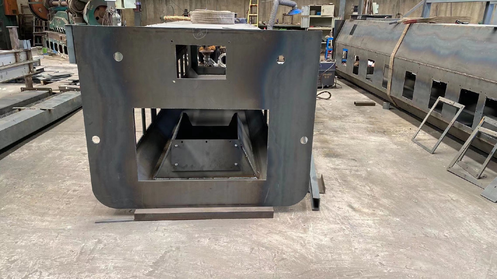 緊俏！全封閉定量給料機/給煤機生產(chǎn)中